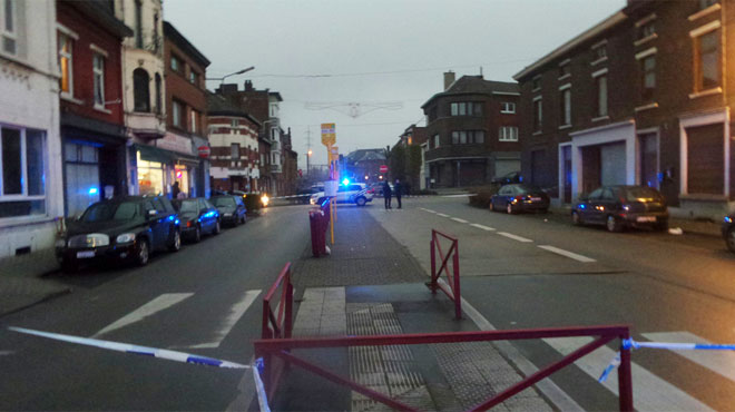 Un individu sort un canon scié et ouvre le feu en pleine rue à Châtelet: un blessé emmené à l'hôpital